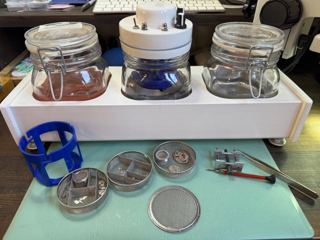 Uhrenreinigungsmaschine - Nestromo