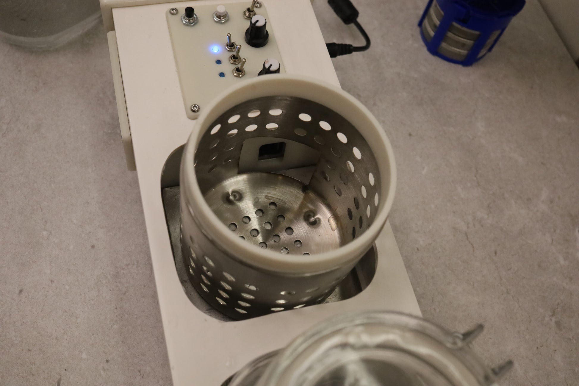 Hot air output to dry watch parts after the celeaning cycle